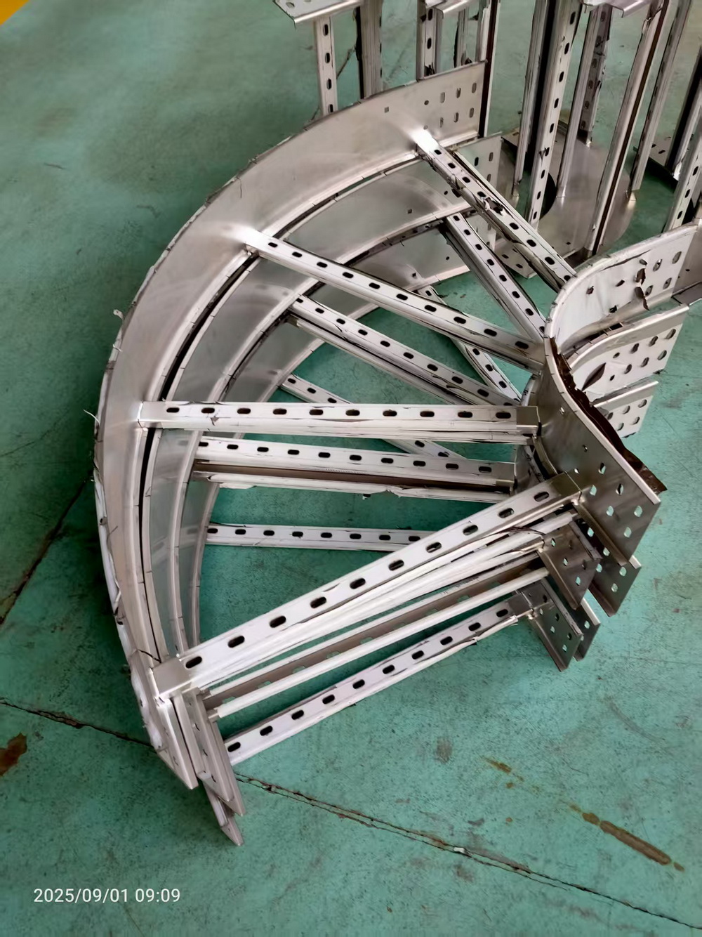 ����ֵ����ż�